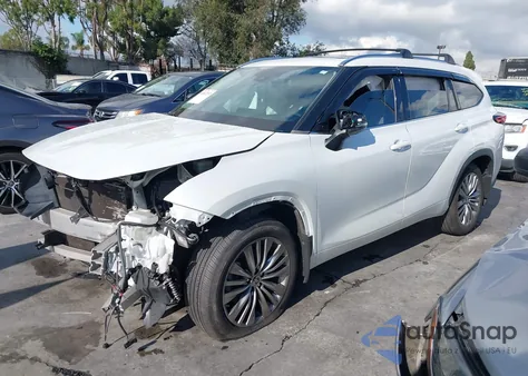 2022 Toyota Highlander Platinum from USA, damaged, VIN 5TDFZRAH8NS095582